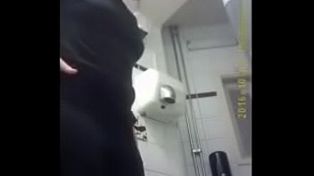 Play Www.voyeurpissing.com - Toilet in the university 05