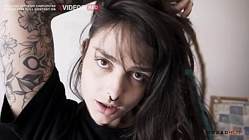 Play Garota Gostosa faz ANAL e deixa namorado gozar dentro do cuzinho - Dread Hot