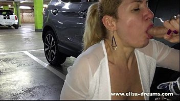 Play Blowjob, Sex and Cum in mouth in a public parking