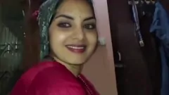 Play Hindi Audio Desi Bhabhi Sex Tape with Cumshot & Creampie