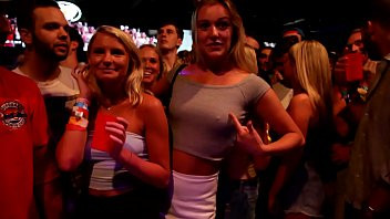 Play White Trash Slut Foam Party